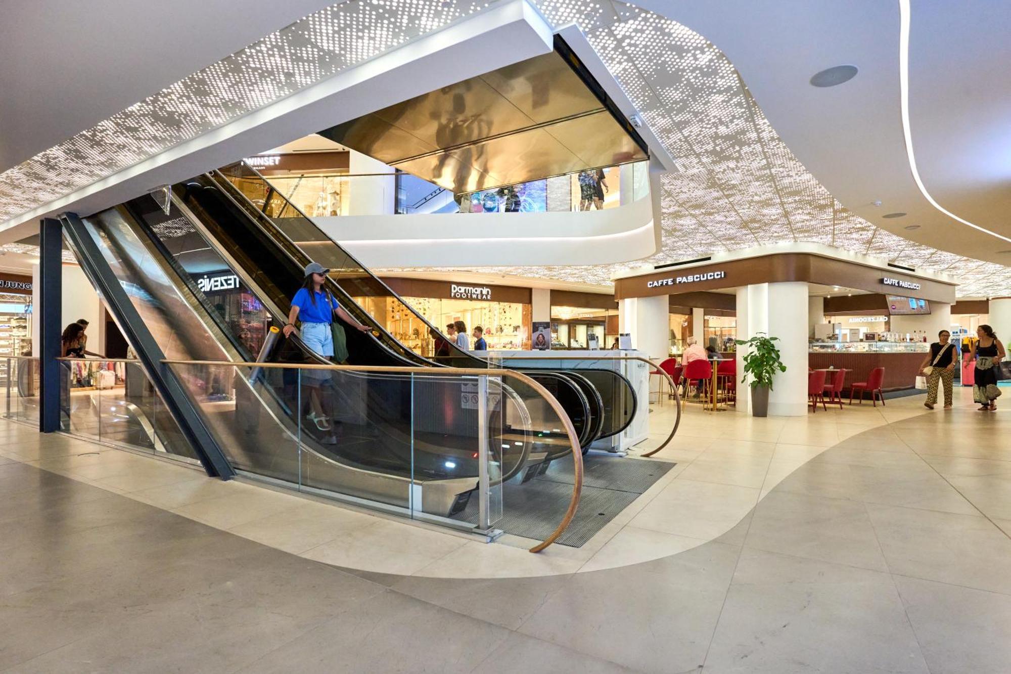 Luxury With Panoramic Sea Views In Mercury Towers St. Julian's