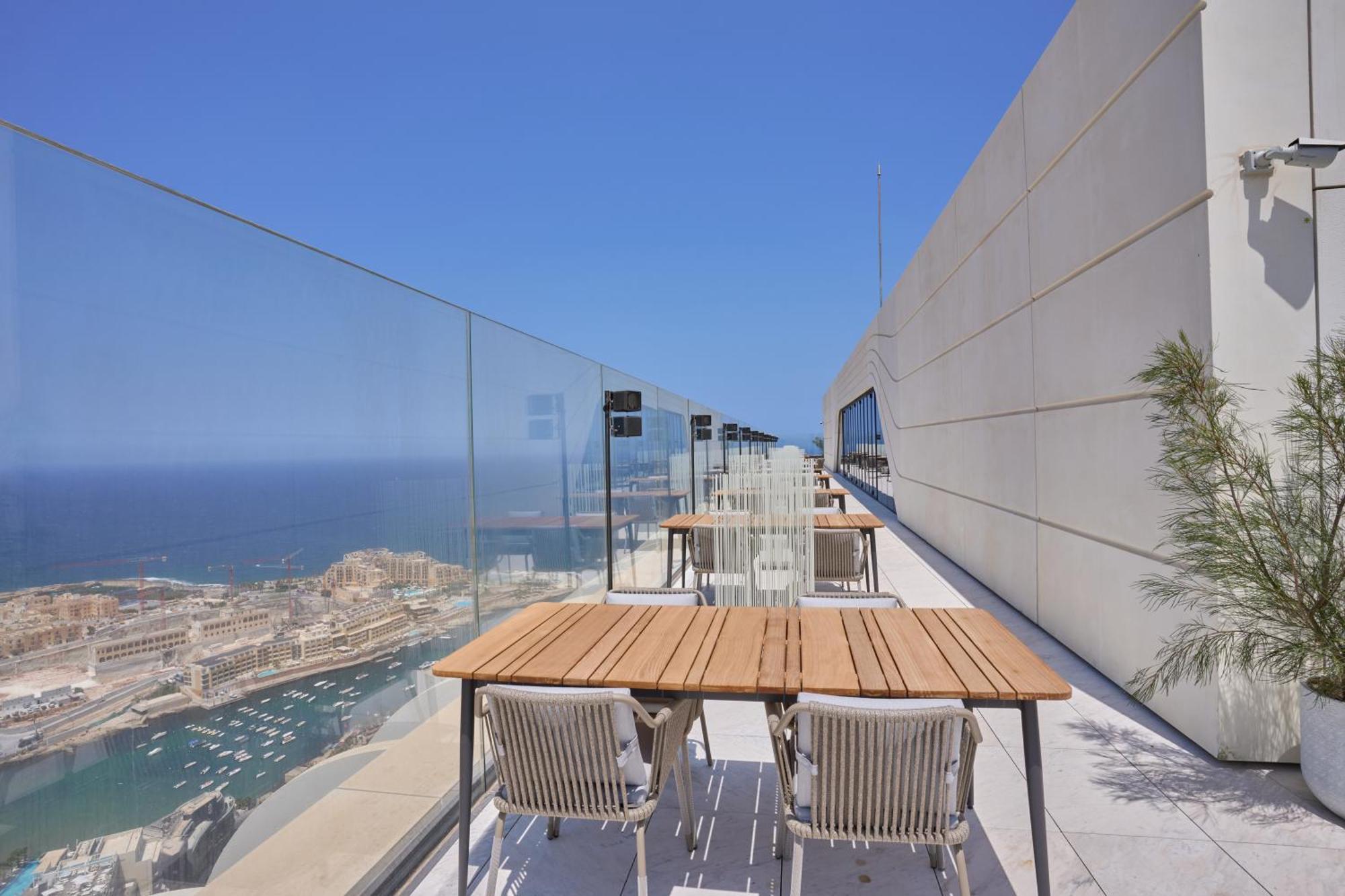 Luxury With Panoramic Sea Views In Mercury Towers Apartamento